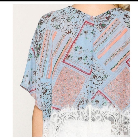 **SOLD**FLORAL LACE ACCENT MAXI  KIMONO - Picture 6 of 6